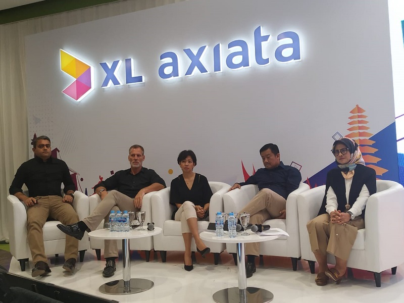 XL Axiata berbalik untung di semester I-2019