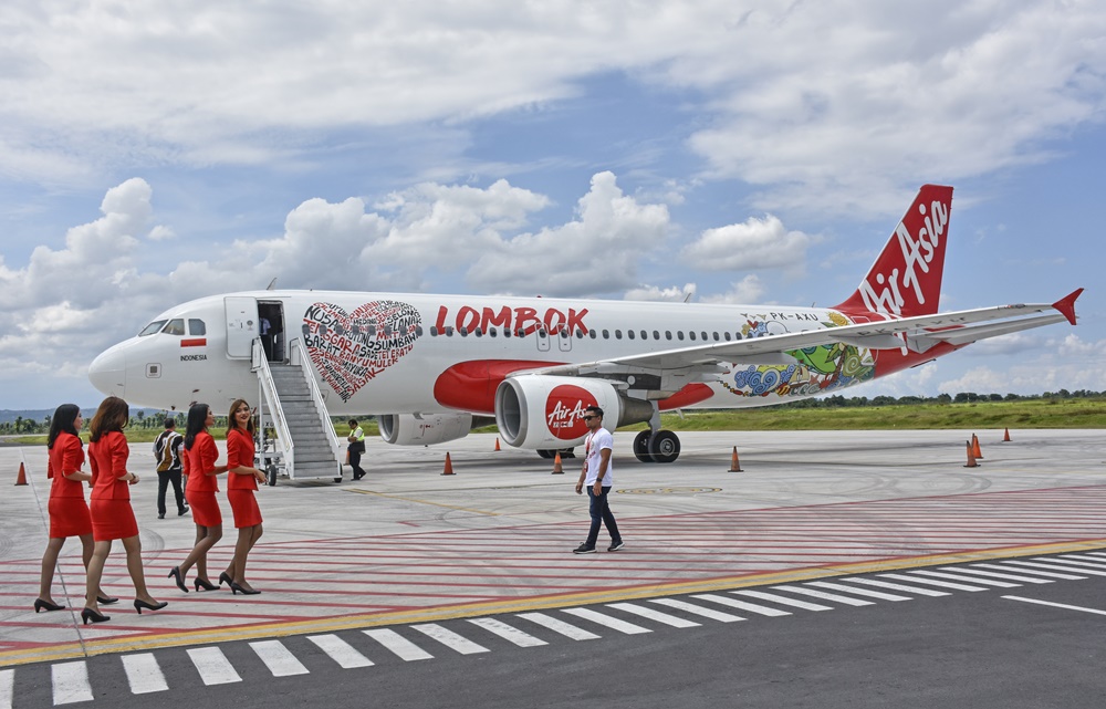 Tak penuhi aturan free float, saham AirAsia Indonesia disuspen