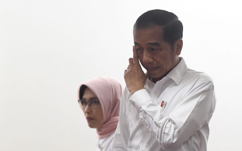 Ekspresi Jokowi dan apesnya Sripeni