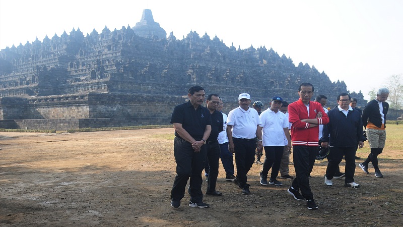 Jokowi akui pengembangan destinasi wisata sangat lambat