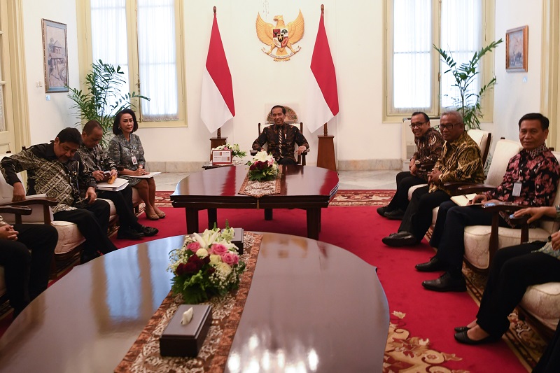 Sentil pansel KPK, Jokowi minta saran masyarakat diperhatikan