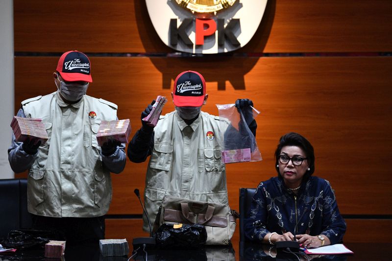  KPK tetapkan Bupati Bengkayang Suryadman Gidot tersangka suap