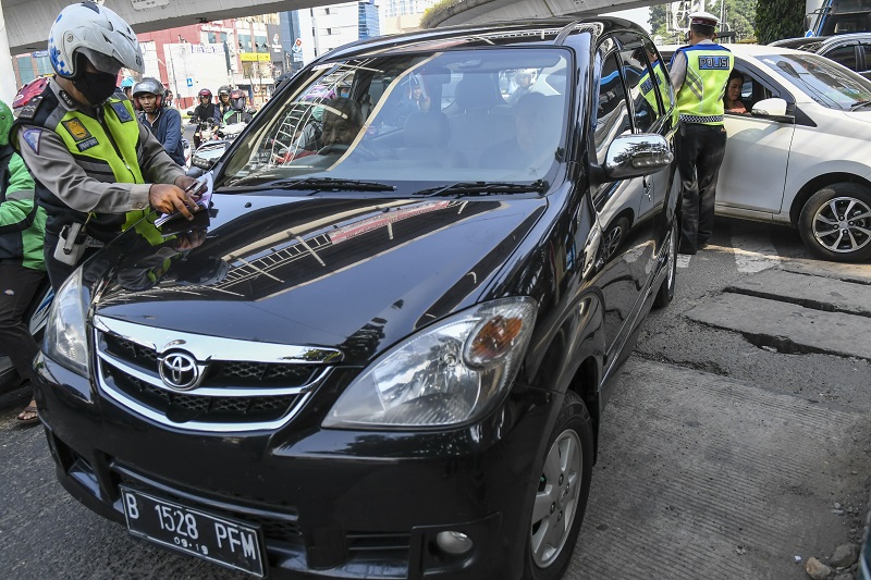 941 pengemudi di Jakarta terjaring melanggar ganjil genap