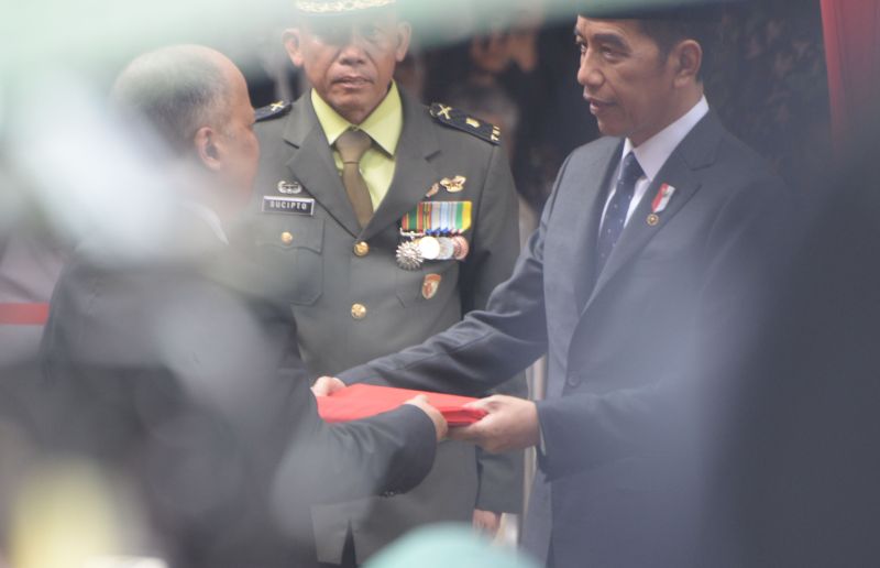 Jokowi: Habibie inspirasi Indonesia agar sejajar dengan negara besar