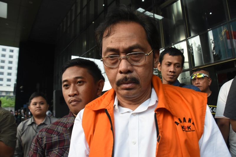 Kasus Nurdin Basirun, KPK geledah kantor Dinas Pariwisata Kepri