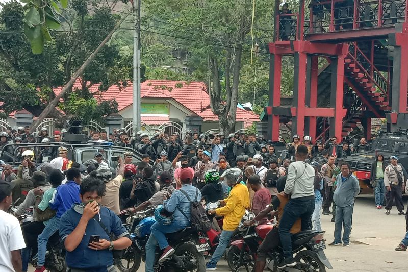 733 mahasiswa eksodus ditangkap, Gubernur Papua ancam setop beasiswa