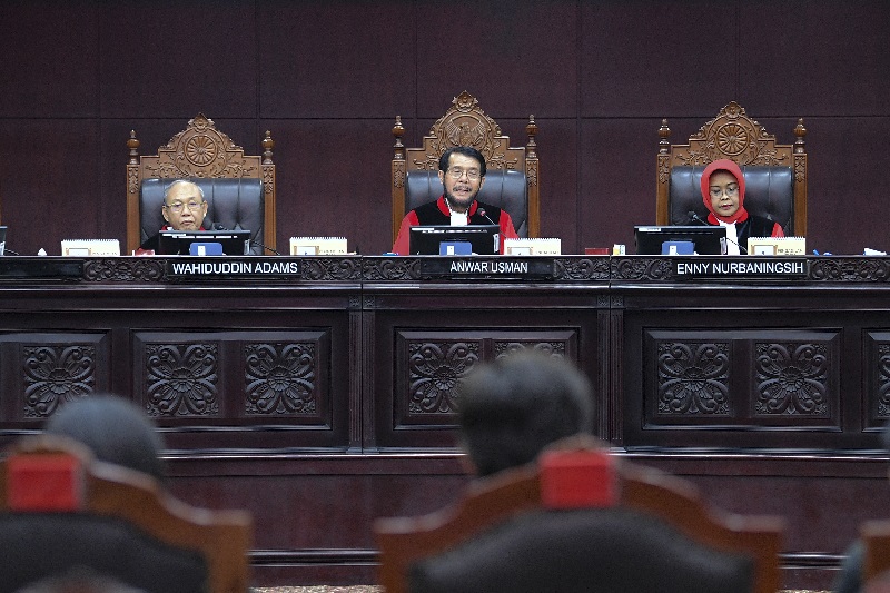 Hakim MK minta permohonan uji materi revisi UU KPK diperbaiki 