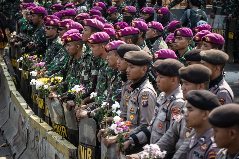 Ribuan personel TNI-Polri siap amankan demo buruh hari ini