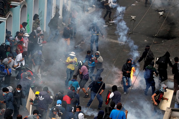 Protes penghapusan subsidi BBM, pribumi Ekuador beri peringatan