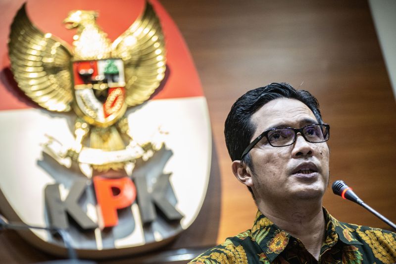 KPK tetapkan mantan Bupati Seruyan Darwan Ali tersangka korupsi