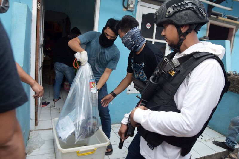 Densus 88 amankan terduga teroris di Malang