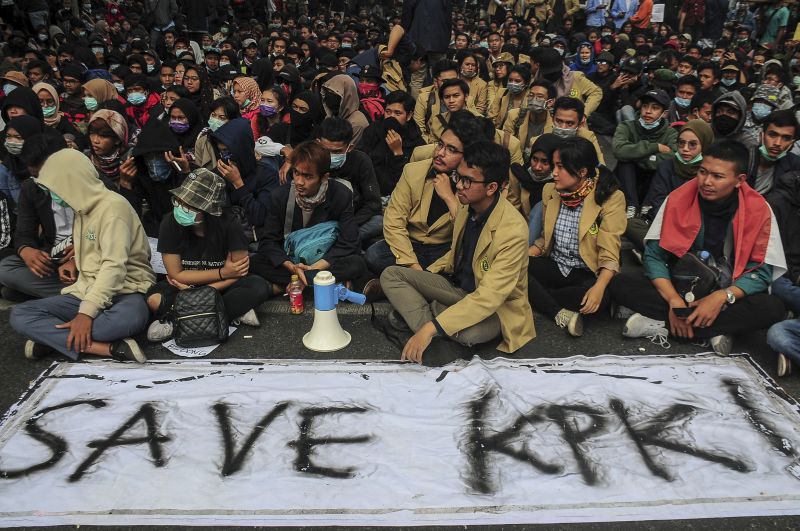 Penerbitan Perppu KPK akan buktikan Jokowi bukan tawanan partai