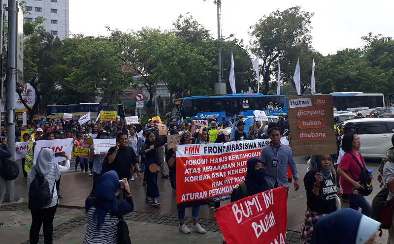Demo pro-lingkungan tuntut kabinet baru Jokowi atasi krisis iklim