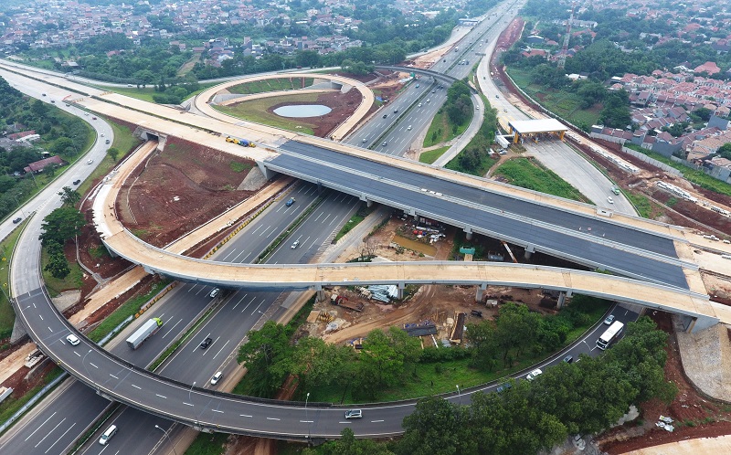 Jokowi akan bangun 2.500 km jalan tol hingga 2024