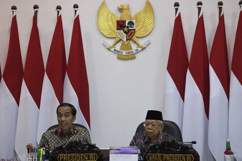 Jokowi ingatkan kabinetnya berhati-hati jelaskan kebijakan