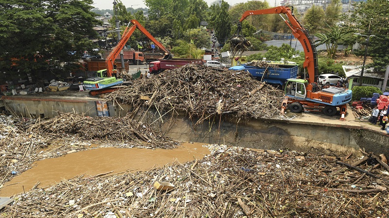 Bea Cukai: 1.064 kontainer sampah impor tertahan di Tanjung Priok