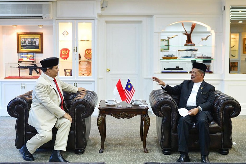 Perdana ke luar negeri, Prabowo kunjungi Malaysia
