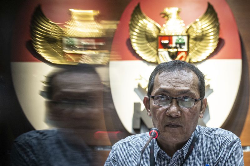 Dua perizinan yang diduga jadi sumber suap eks Bupati Cirebon