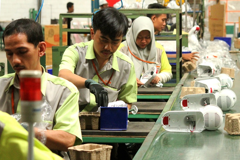 Banyak pabrik hengkang dari Banten ke Jateng, buruh diminta introspeksi