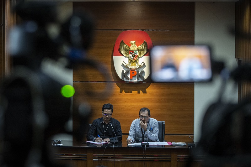 KPK kaget Jokowi ampuni koruptor