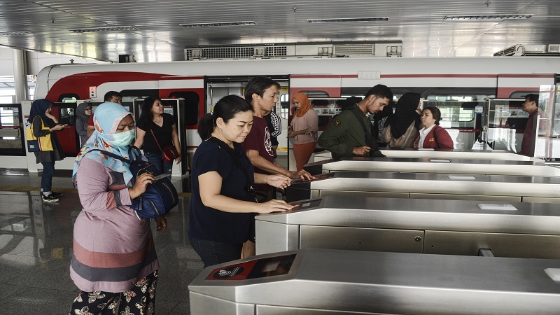LRT Jakarta targetkan angkut 14.000 penumpang harian