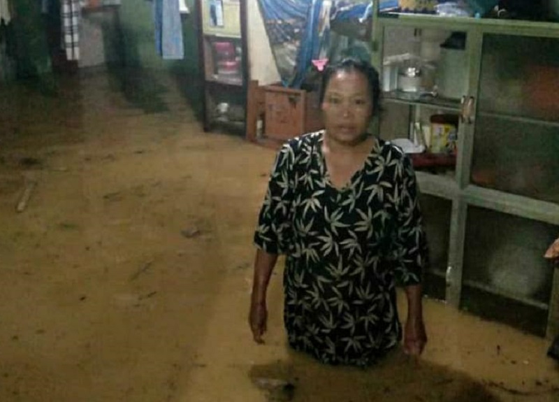 Lebak Banten diterjang banjir bandang dan longsor