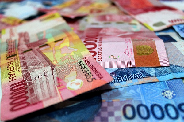 Utang luar negeri Indonesia naik 11% jadi Rp5.611 triliun