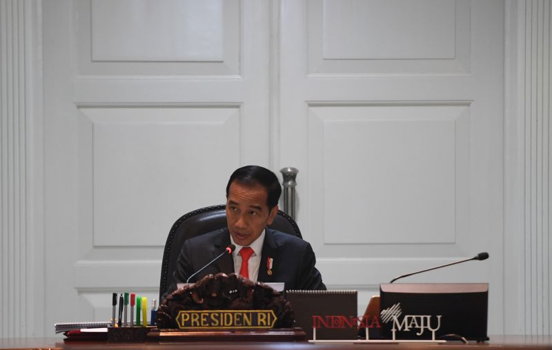  Hari ini, Jokowi lantik pimpinan dan Dewan Pengawas KPK