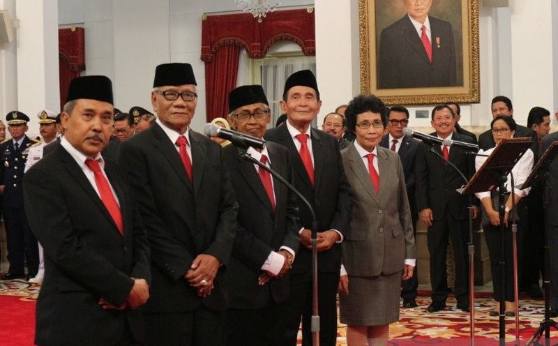 Sah, Presiden Jokowi lantik Dewan Pengawas KPK