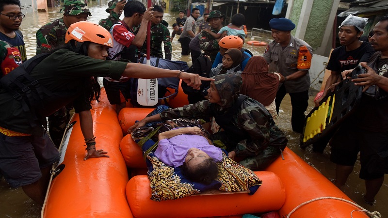 Korban tewas akibat banjir Jabodetabek jadi 53 orang