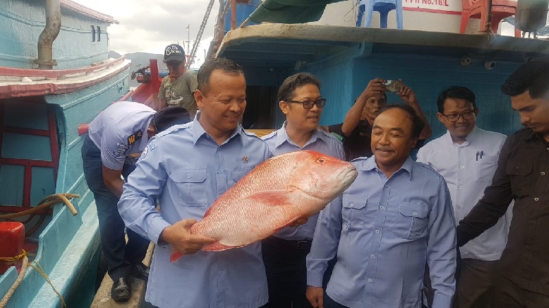 Menteri Edhy janjikan tempat penyimpanan ikan