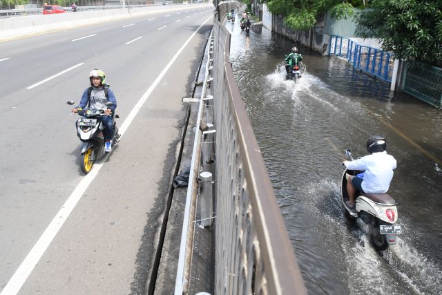 Polda Metro akan periksa saksi lain terkait banjir di Jakarta Barat