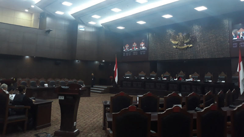 Pemohon <i>judicial review</i> UU KPK sulit akses bukti dari DPR