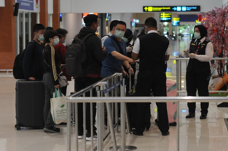 Bebas visa bagi warga negara China dihentikan sementara