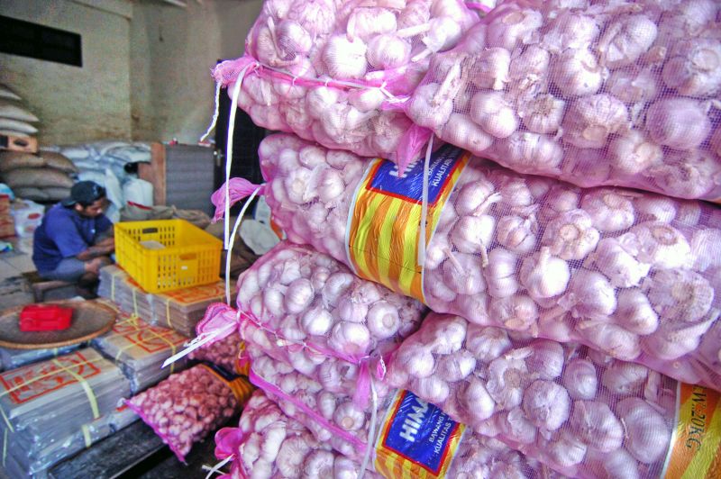 Impor bawang putih dari China, Khofifah: Tak dilarang