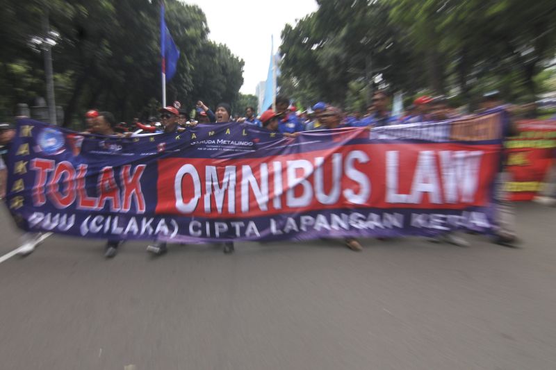 Gerindra: RUU Omnibus Law Cipta Kerja berpotensi jadikan pemerintah otoriter