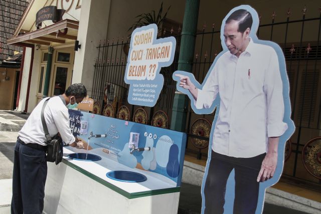 Korban Covid-19 terus naik, Jokowi diminta tetapkan status darurat kesehatan