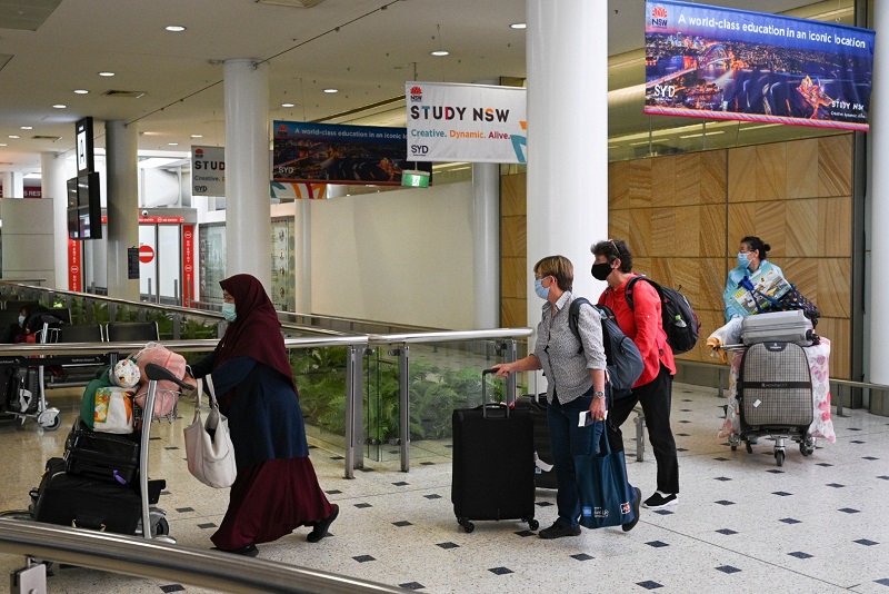Indonesia larang kunjungan dan transit warga asing