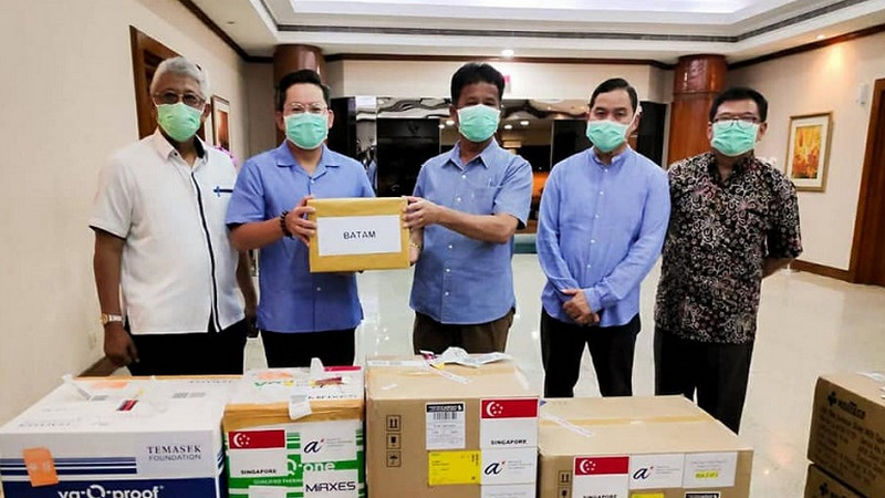 Bantu Indonesia hadapi Covid-19, Singapura donasikan alat medis