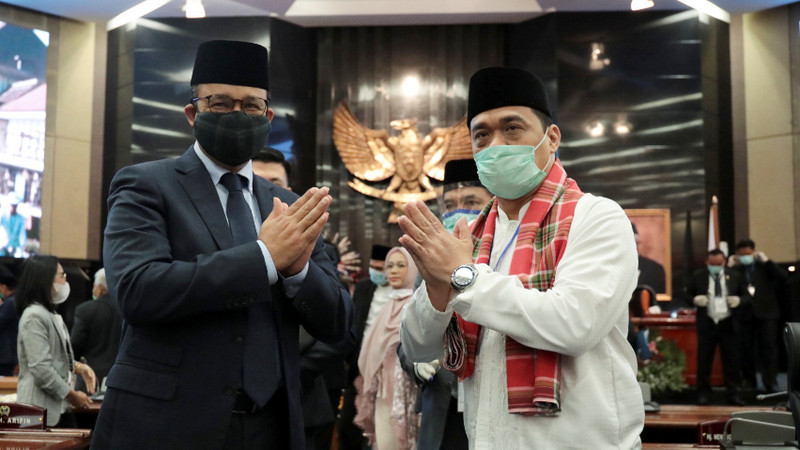 Jokowi dikabarkan lantik Riza Patria besok