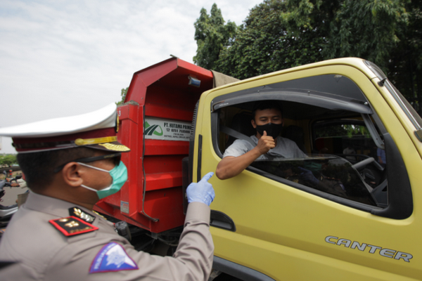 PSBB, aparat gabungan jaga ketat gerbang tol di Banten