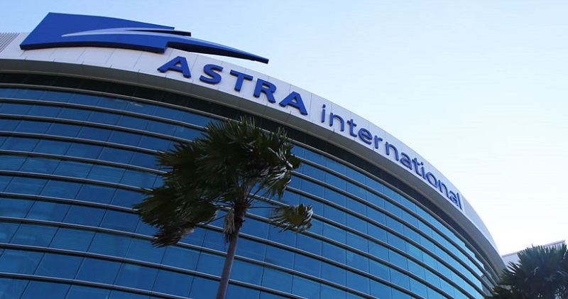 Astra International catat penurunan laba bersih 8%