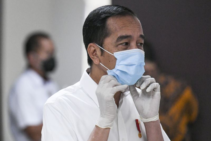 Presiden Jokowi instruksikan agar distribusi sembako tak terganggu PSBB 