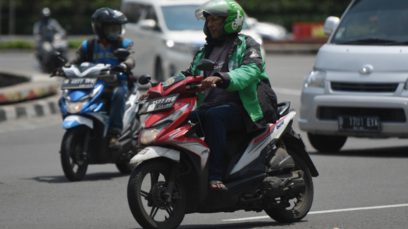 Puluhan ribu pengemudi langgar kebijakan PSBB Jakarta
