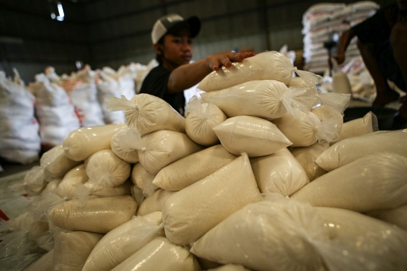 Awal Juni, gula impor 28.200 ton bakal masuk Indonesia