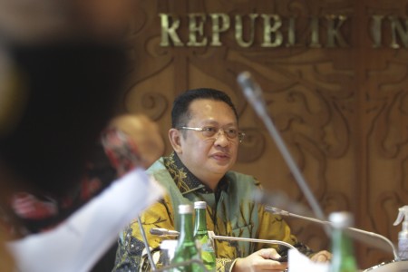 Ketua MPR minta buruh pemenang lelang motor Jokowi dibebaskan