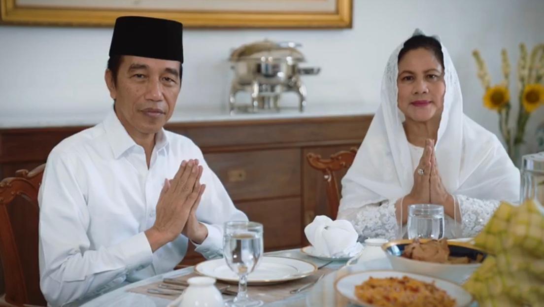 Presiden Jokowi salat id di Bogor 