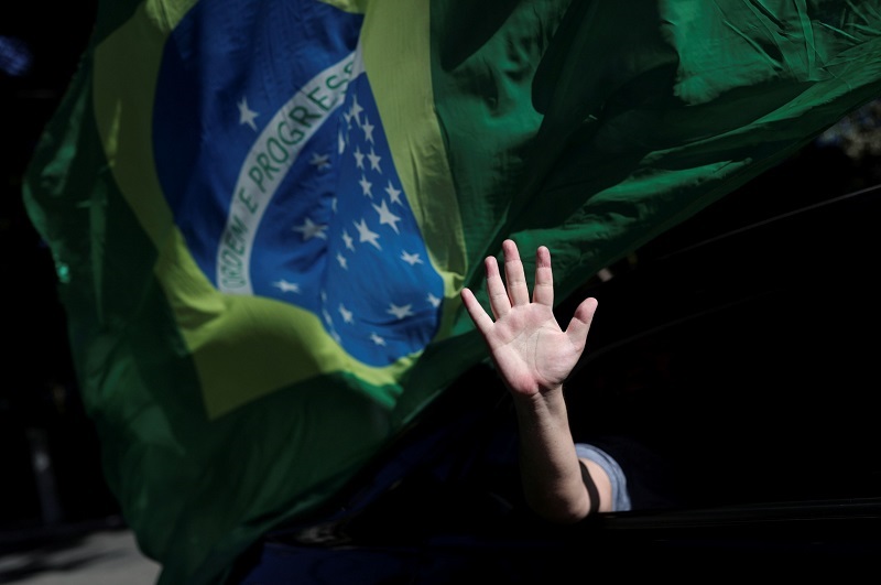 Brasil setop rilis update Covid-19
