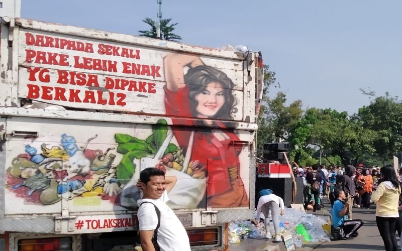 Mulai 1 Juli tempat belanja di Jakarta tidak boleh sediakan plastik