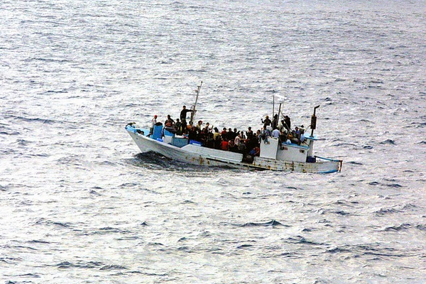 Nelayan bantu selamatkan pengungsi Rohingya di perairan Aceh
